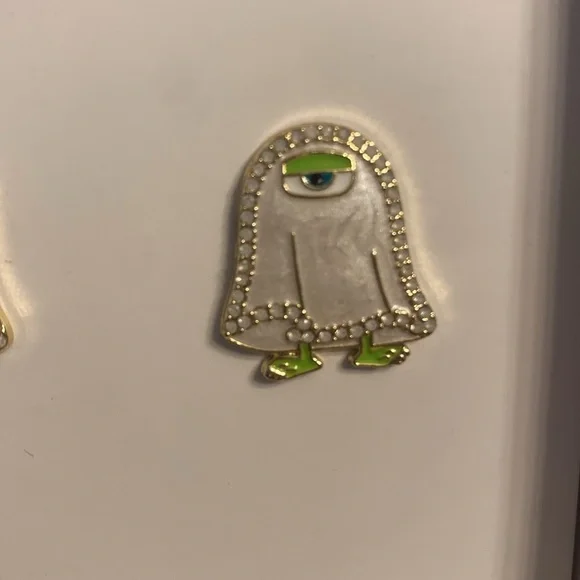 BaubleBar Disney Halloween earrings - Picture 3 of 5